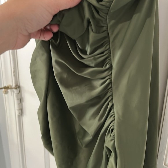 J. Crew Ruched V-neck One Piece Swimsuit in Army/Olive Green BC116 - Size 20 - Picture 10 of 14